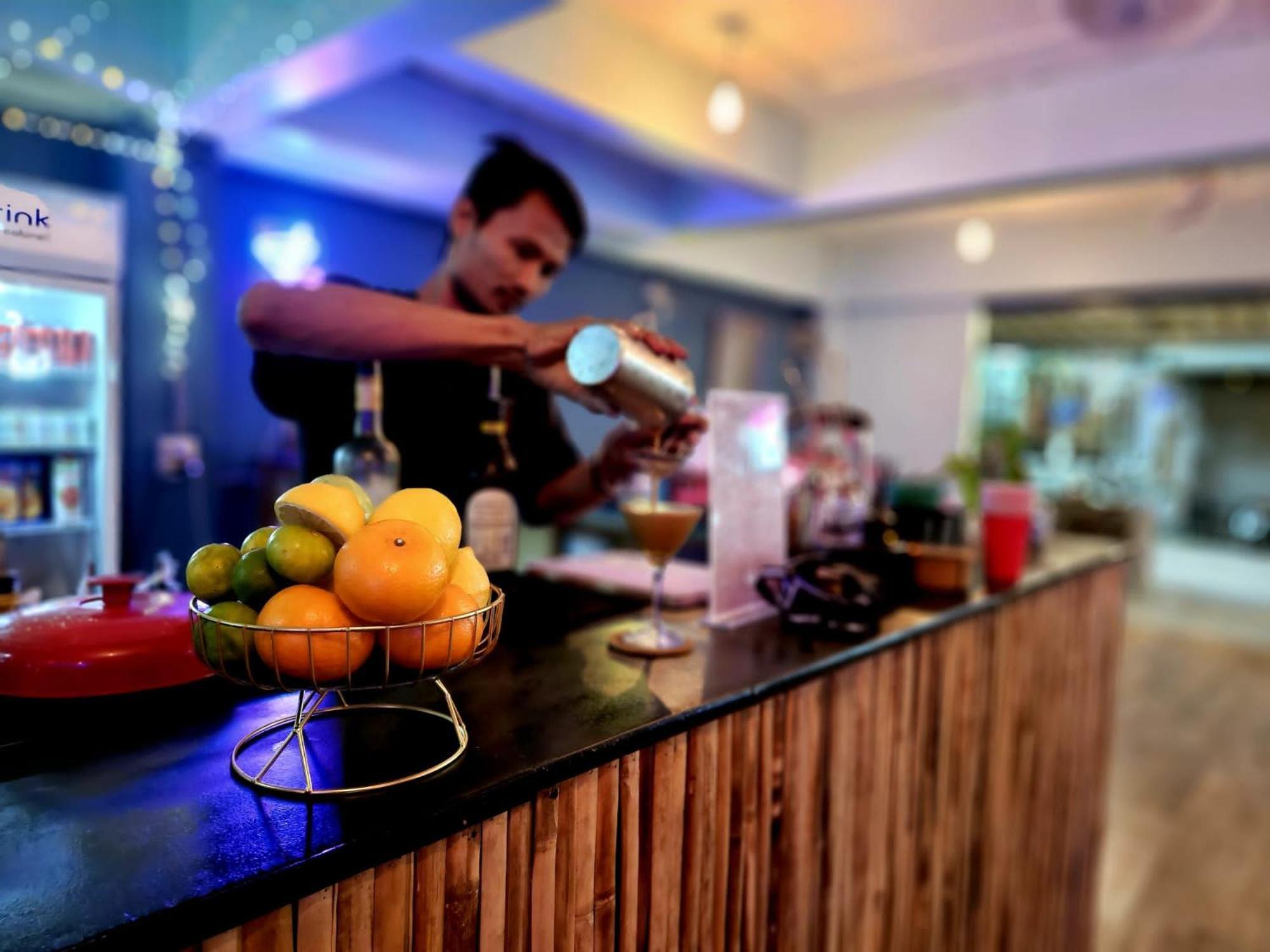 Tiki Tribe Bar & Hostel 코타오 외부 사진
