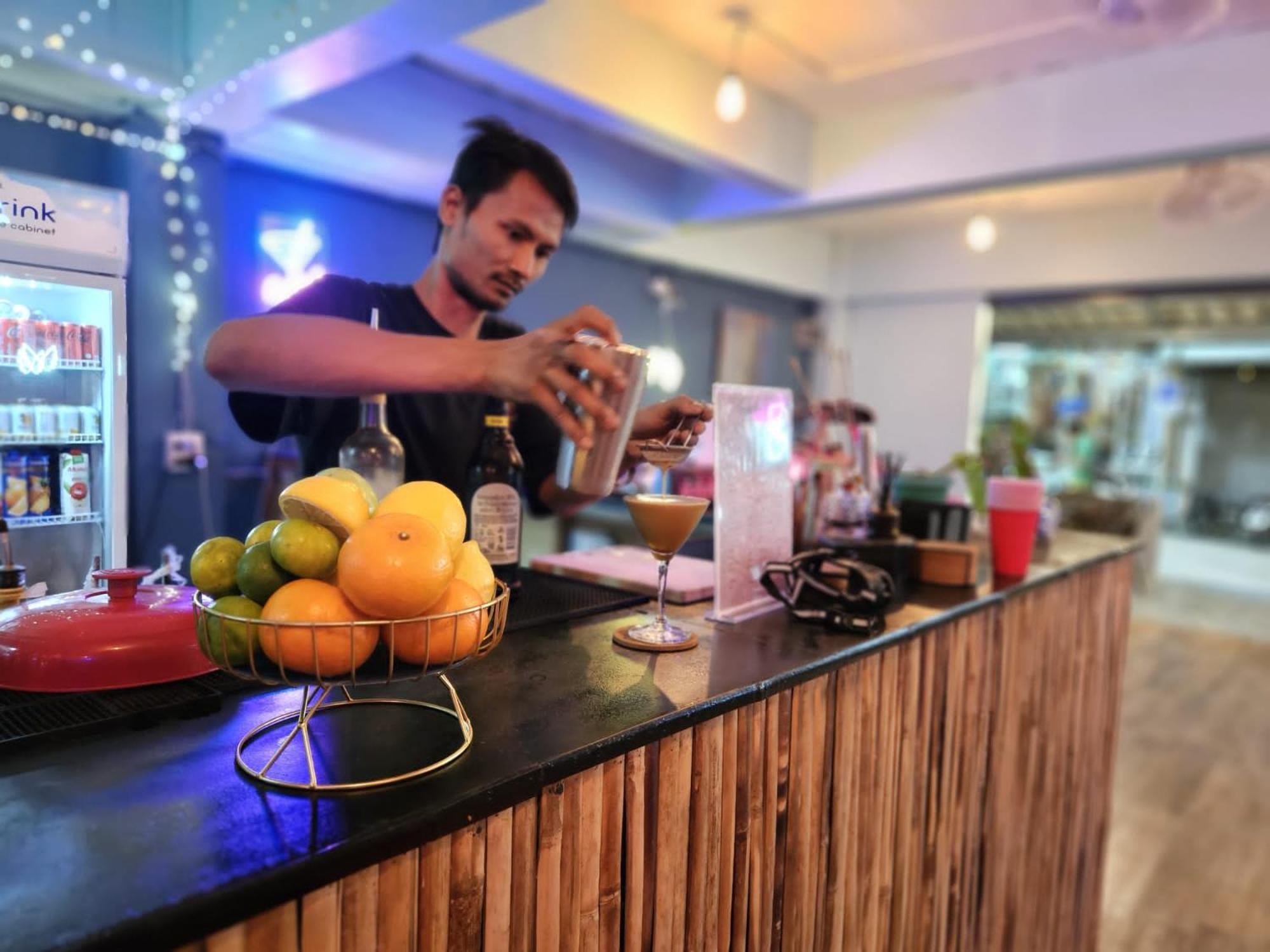 Tiki Tribe Bar & Hostel 코타오 외부 사진