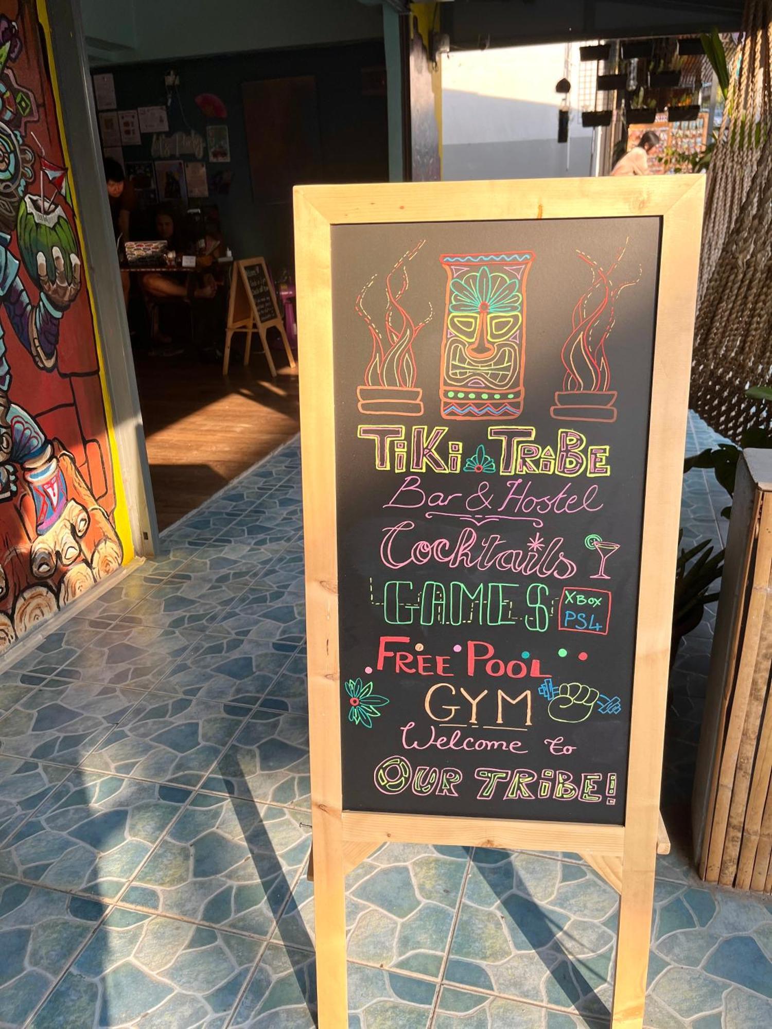 Tiki Tribe Bar & Hostel 코타오 외부 사진