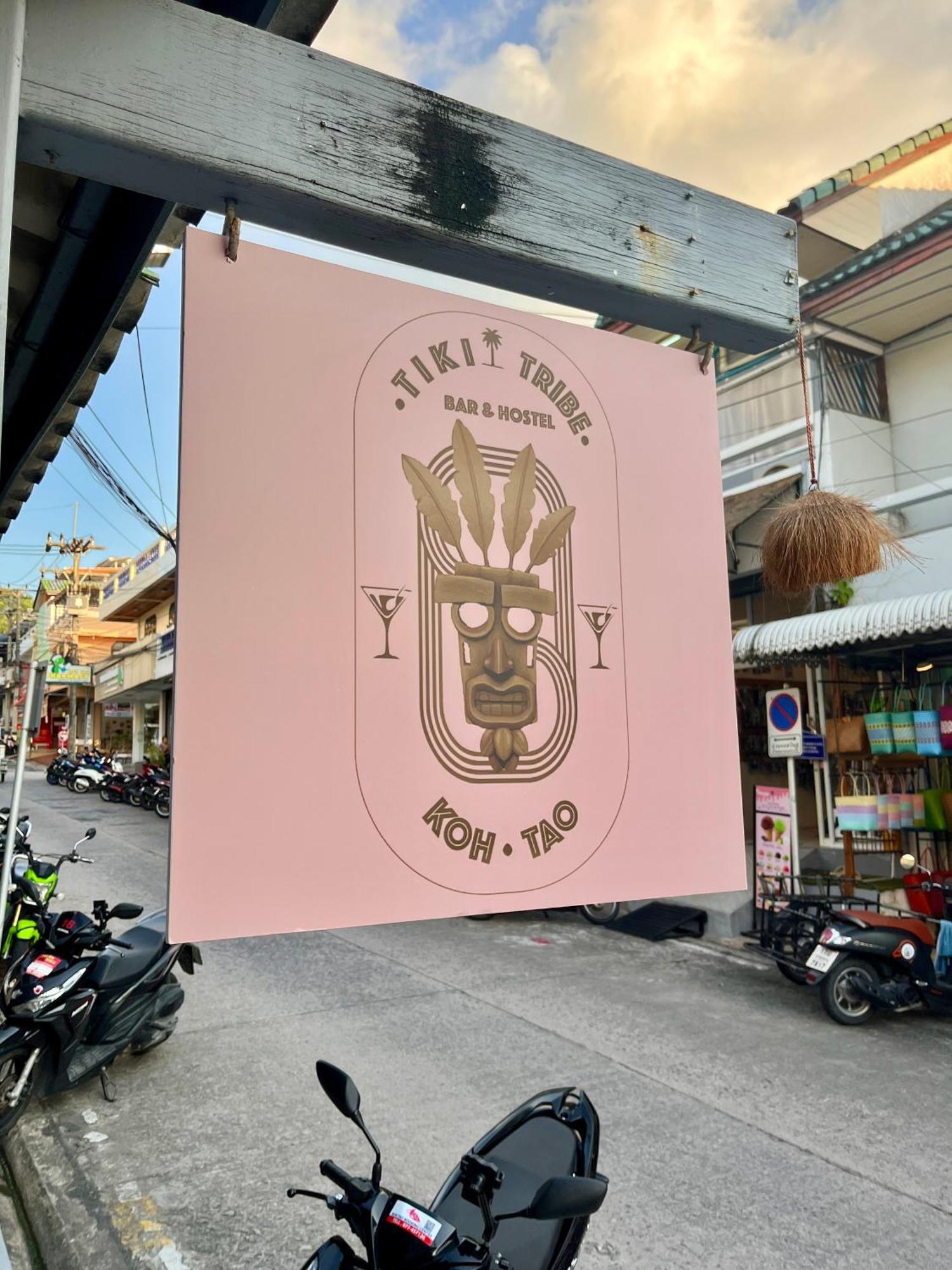 Tiki Tribe Bar & Hostel 코타오 외부 사진